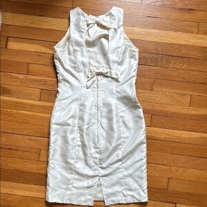 Bow detail Vintage White Sleeveless Cocktail Dress